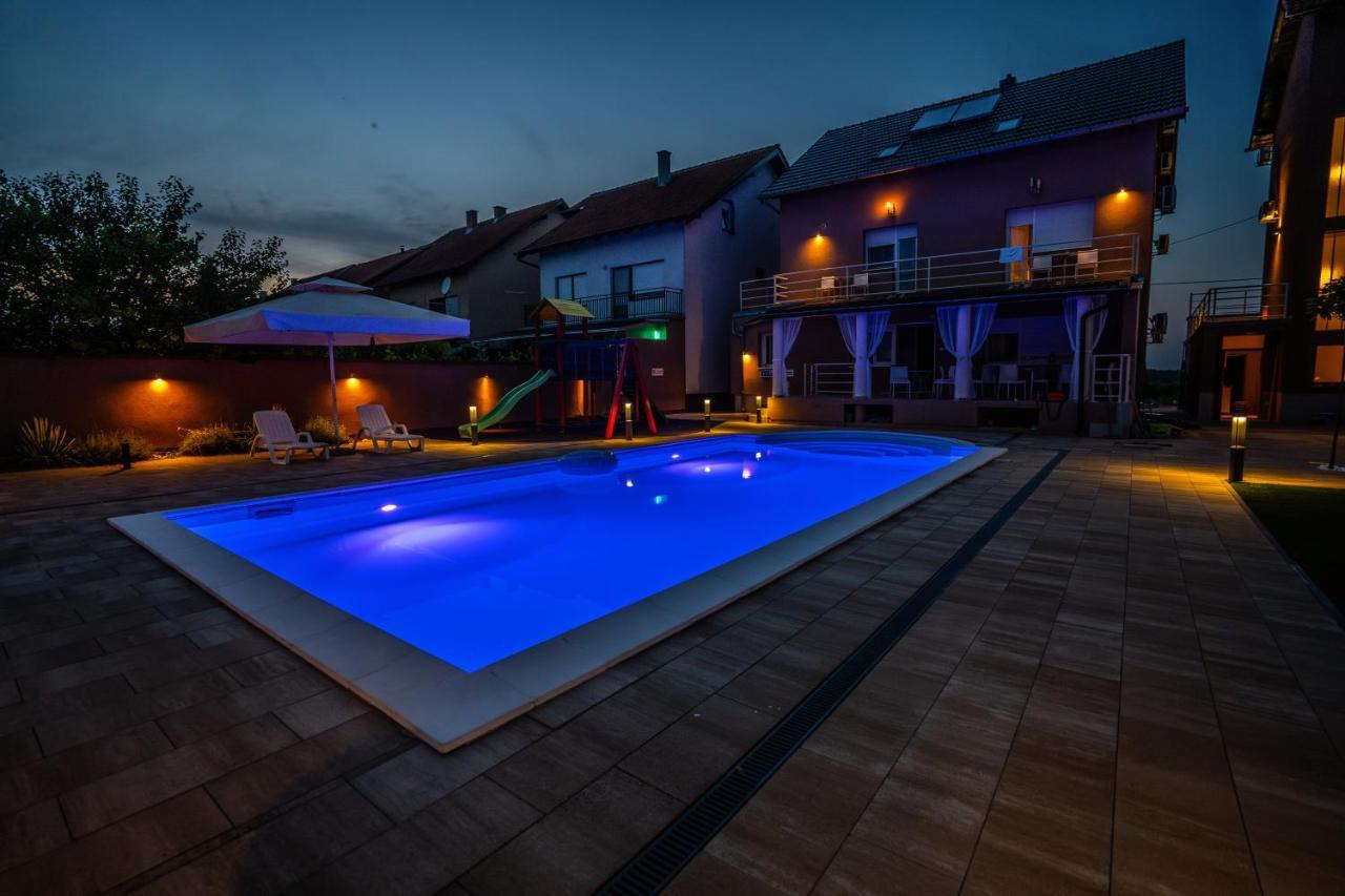 Villa Biser Dunava Vukovár Kültér fotó